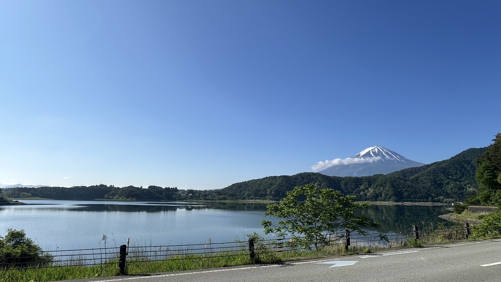 河口湖と富士山の眺望